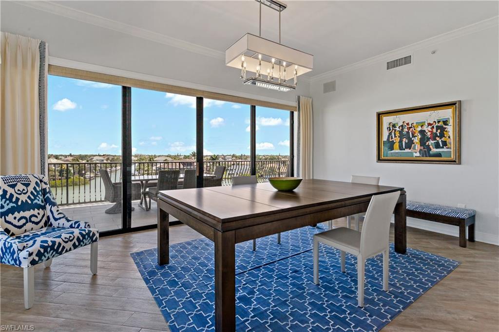 BEACHCOMBER CONDO - Residential