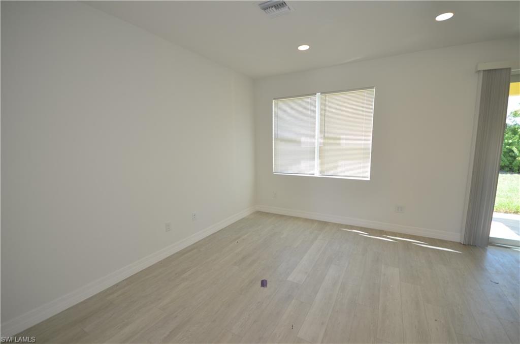 PORT CHARLOTTE - Residential Lease