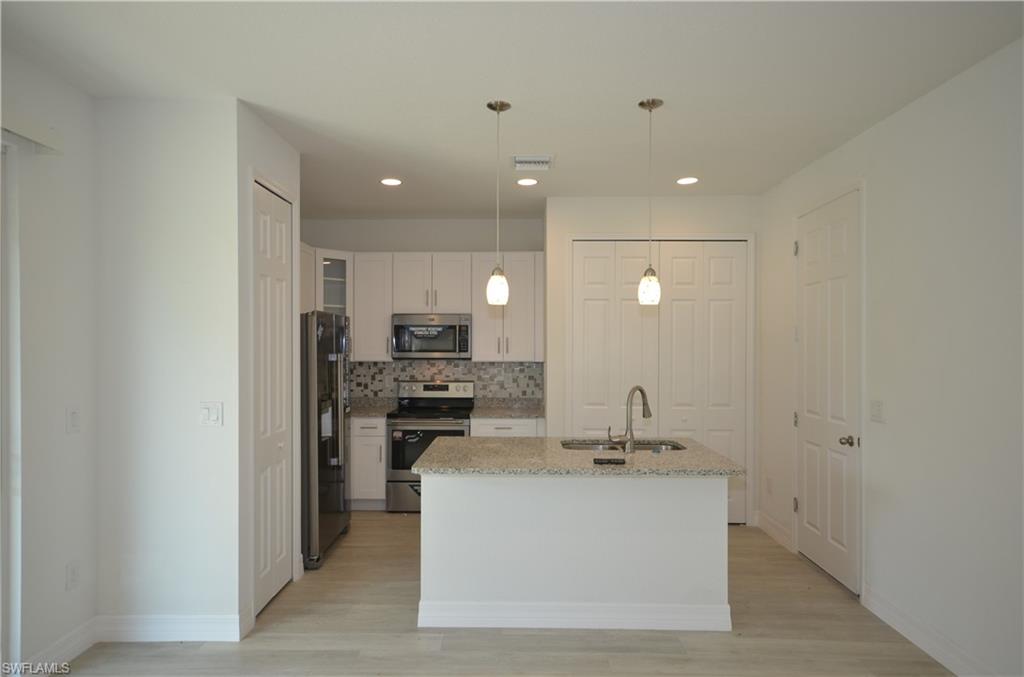 PORT CHARLOTTE - Residential Lease