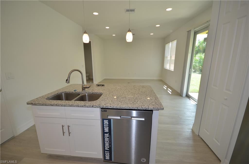 PORT CHARLOTTE - Residential Lease