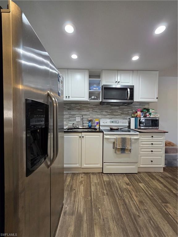 WINDSOR WEST - Residential