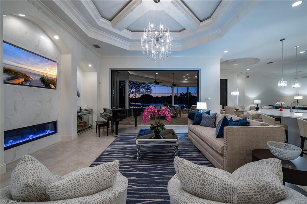 QUAIL WEST - Residential