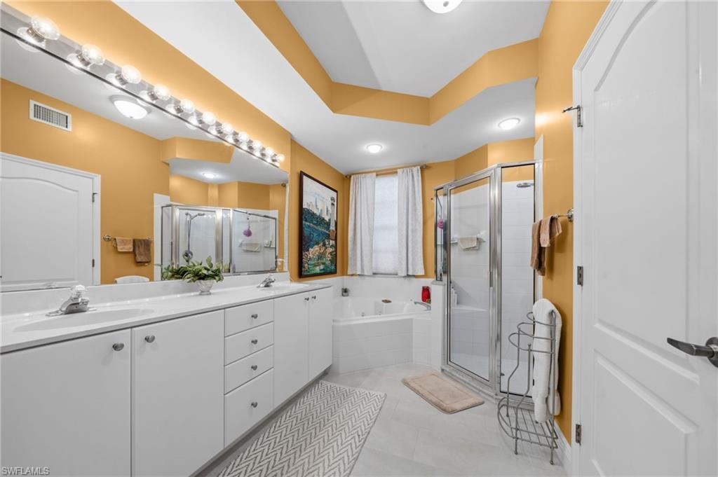 LAS BRISAS AT SPANISH WELLS - Residential