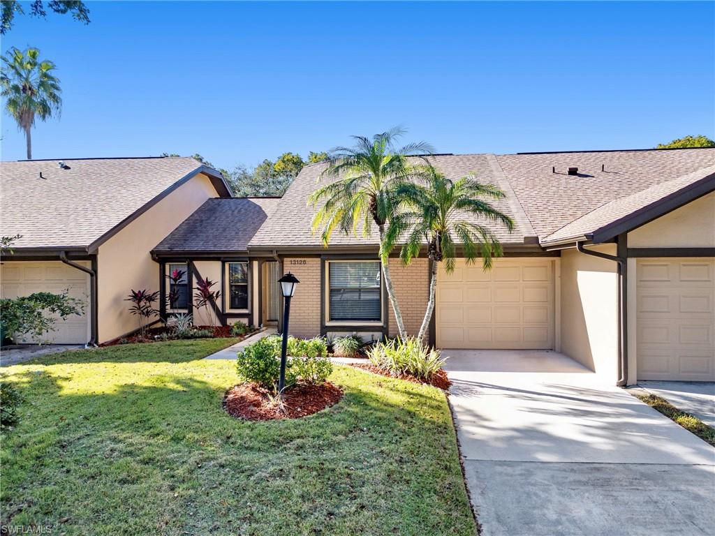 COMPASS POINTE - Residential