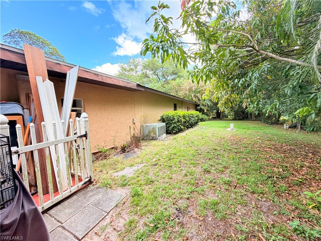 GOLDEN GATE CITY - Residential