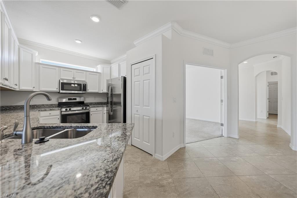 TRAILS EDGE - Residential