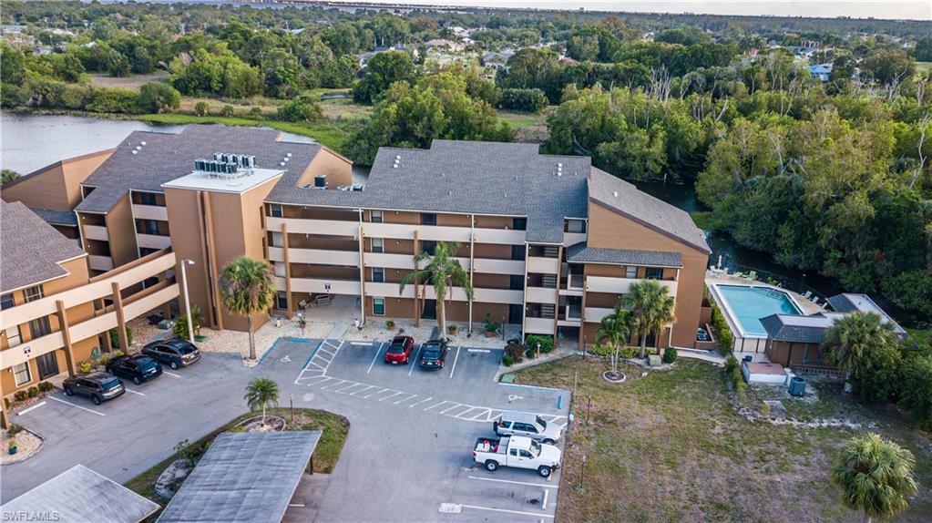 LAKESIDE AT LOCHMOOR CONDO - Residential