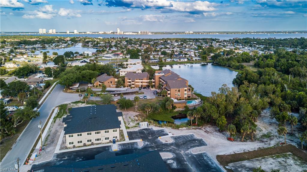 LAKESIDE AT LOCHMOOR CONDO - Residential