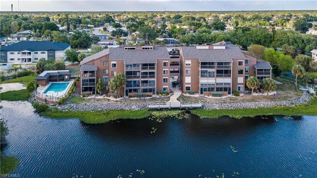 LAKESIDE AT LOCHMOOR CONDO - Residential