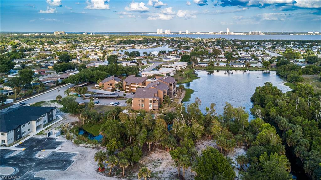 LAKESIDE AT LOCHMOOR CONDO - Residential