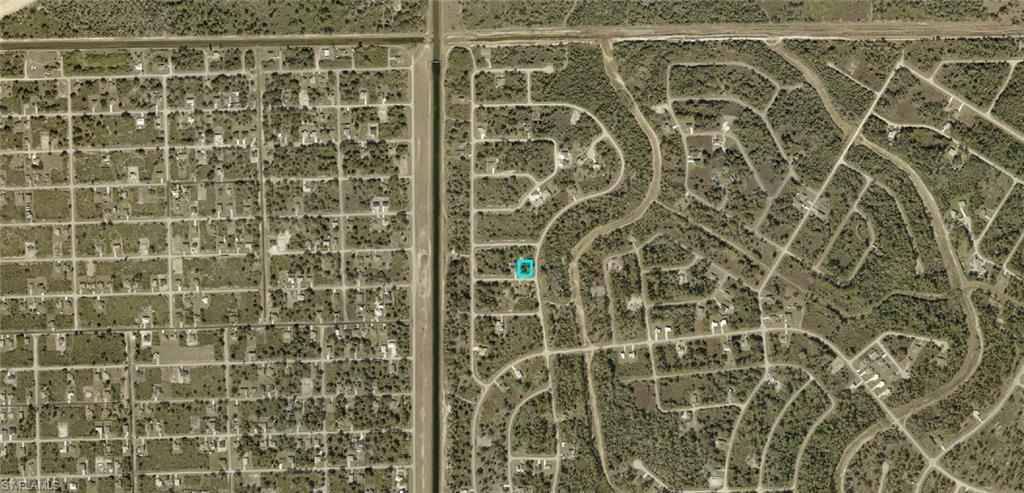 LEHIGH ACRES - Land