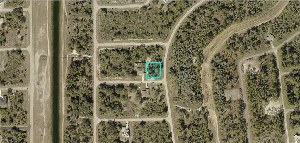 LEHIGH ACRES - Land