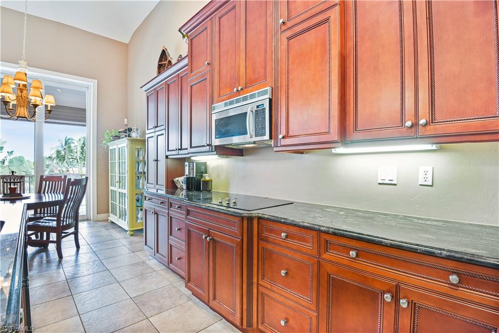 PALM ISLES - Residential