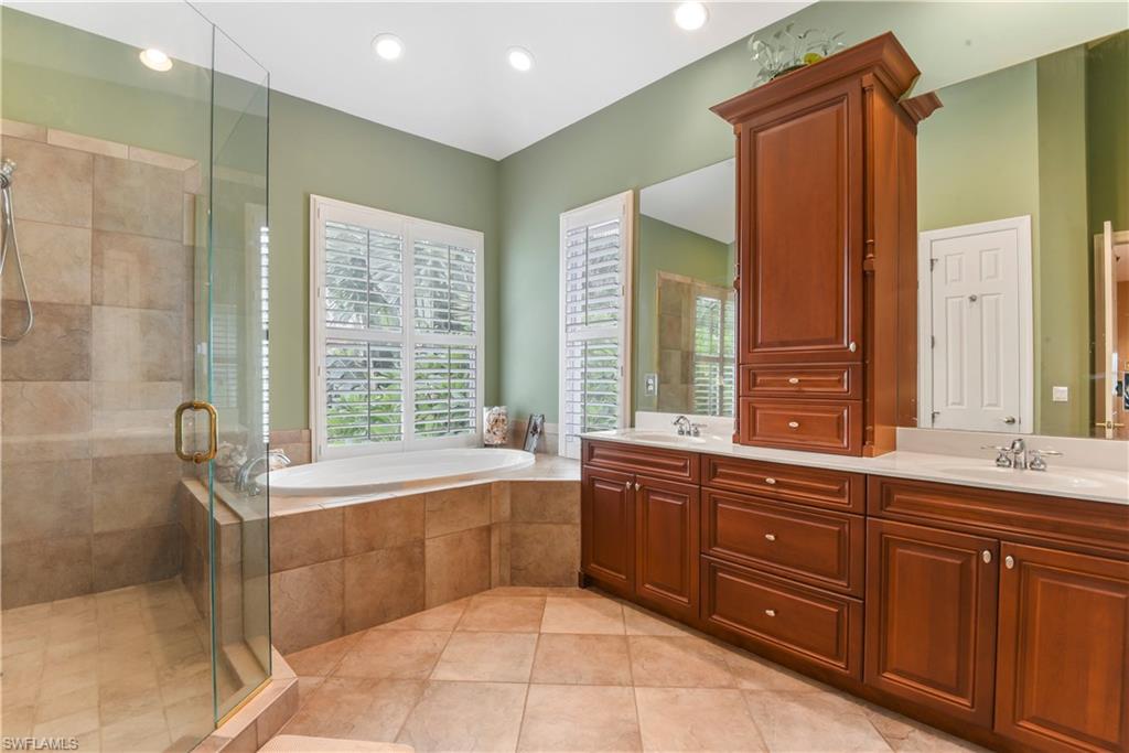 PALM ISLES - Residential