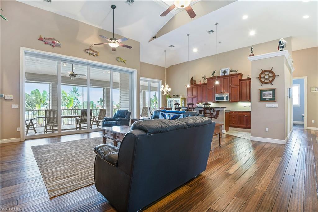 PALM ISLES - Residential