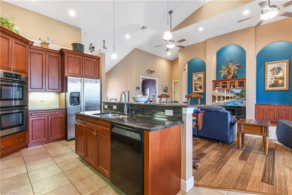 PALM ISLES - Residential