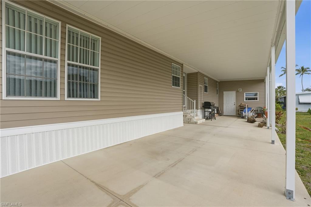 RIVIERA COLONY - Residential