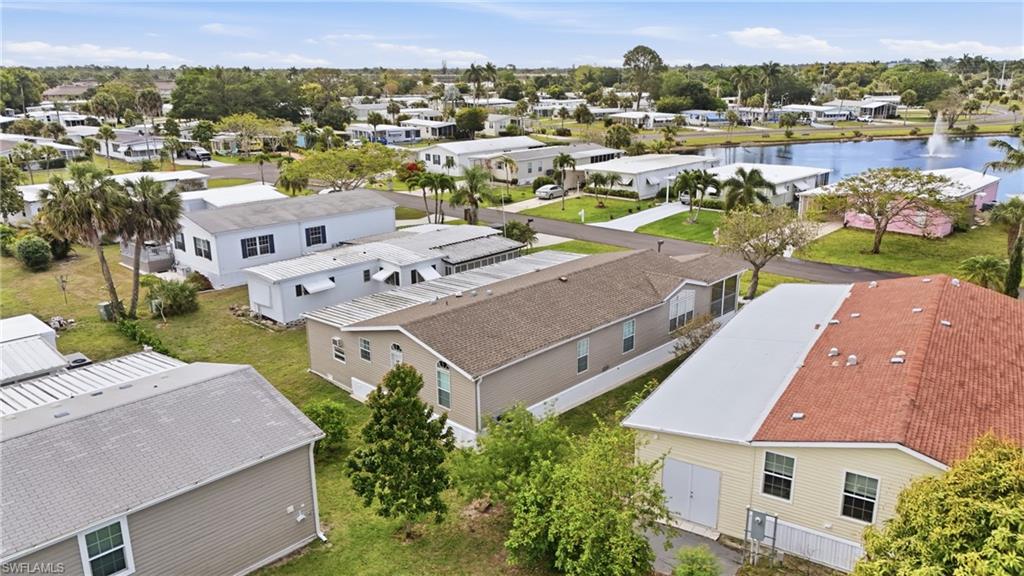 RIVIERA COLONY - Residential