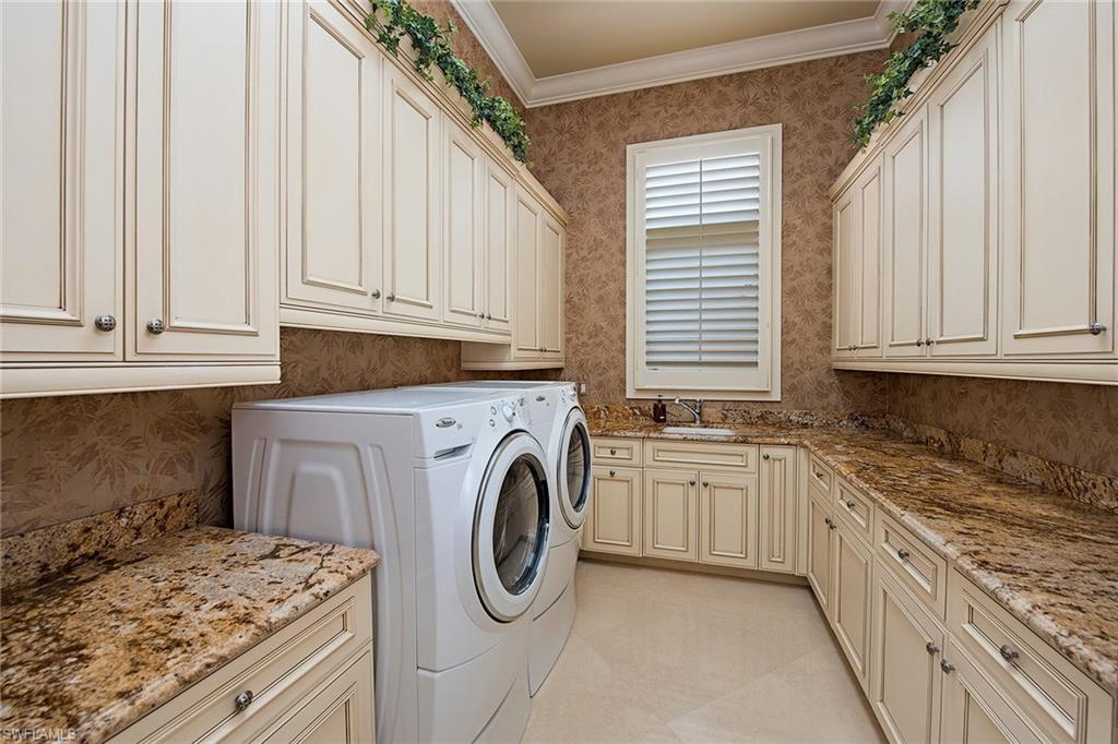 QUAIL WEST - Residential