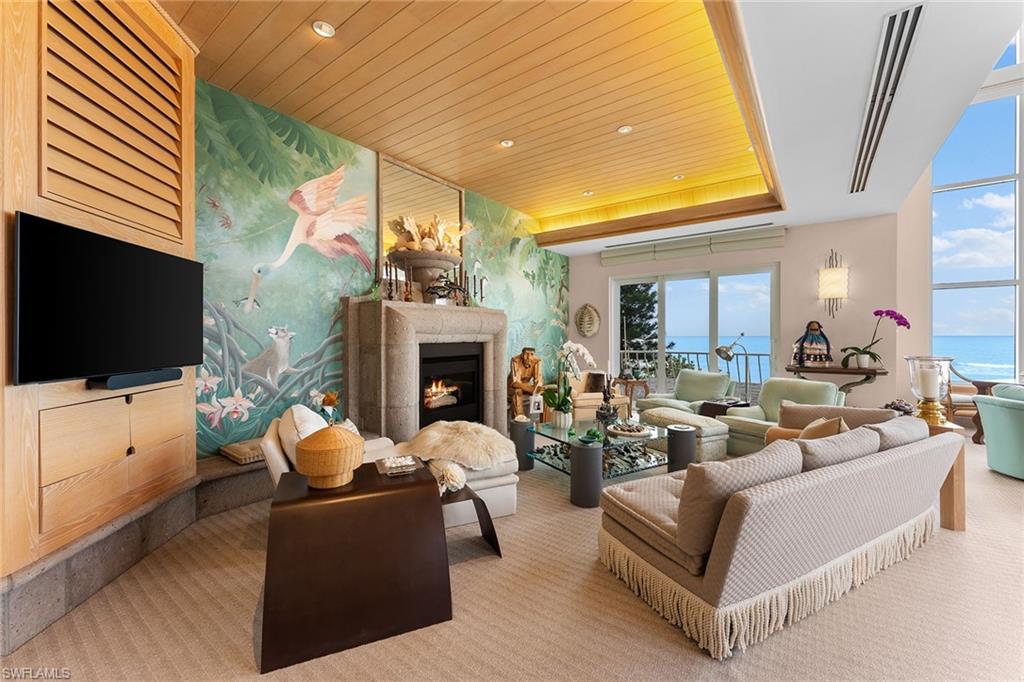 PARK SHORE - Residential