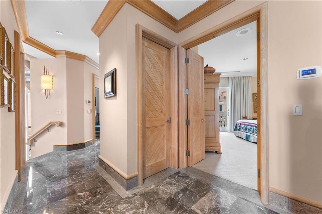 PARK SHORE - Residential