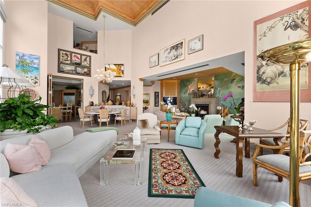 PARK SHORE - Residential