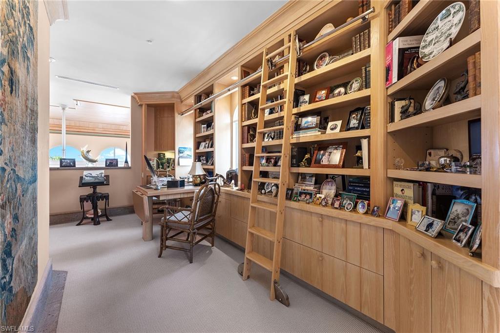 PARK SHORE - Residential