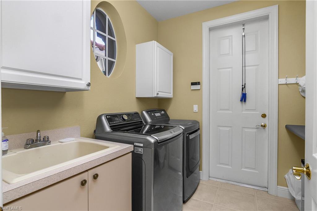 GINGER POINTE - Residential