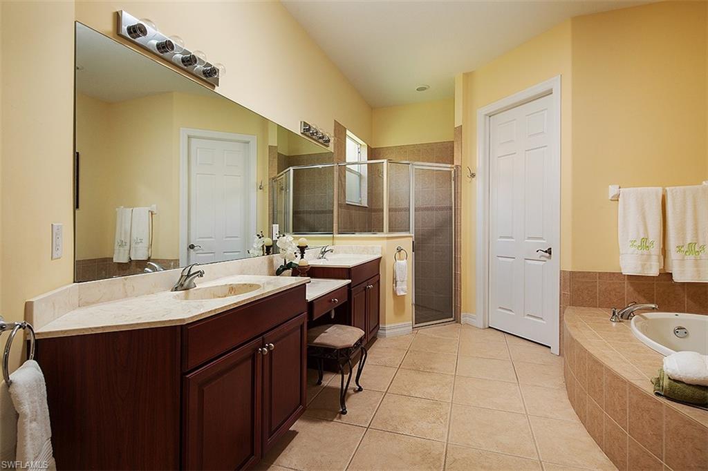 HUNTERS RIDGE - Residential