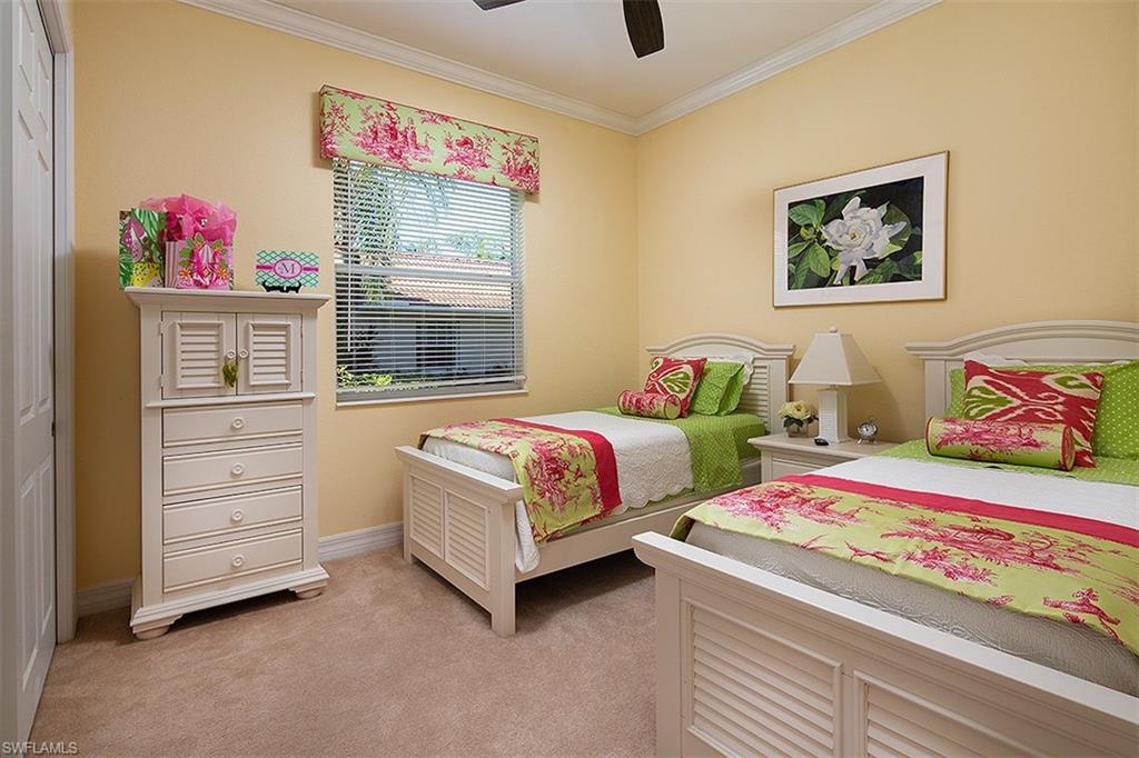 HUNTERS RIDGE - Residential