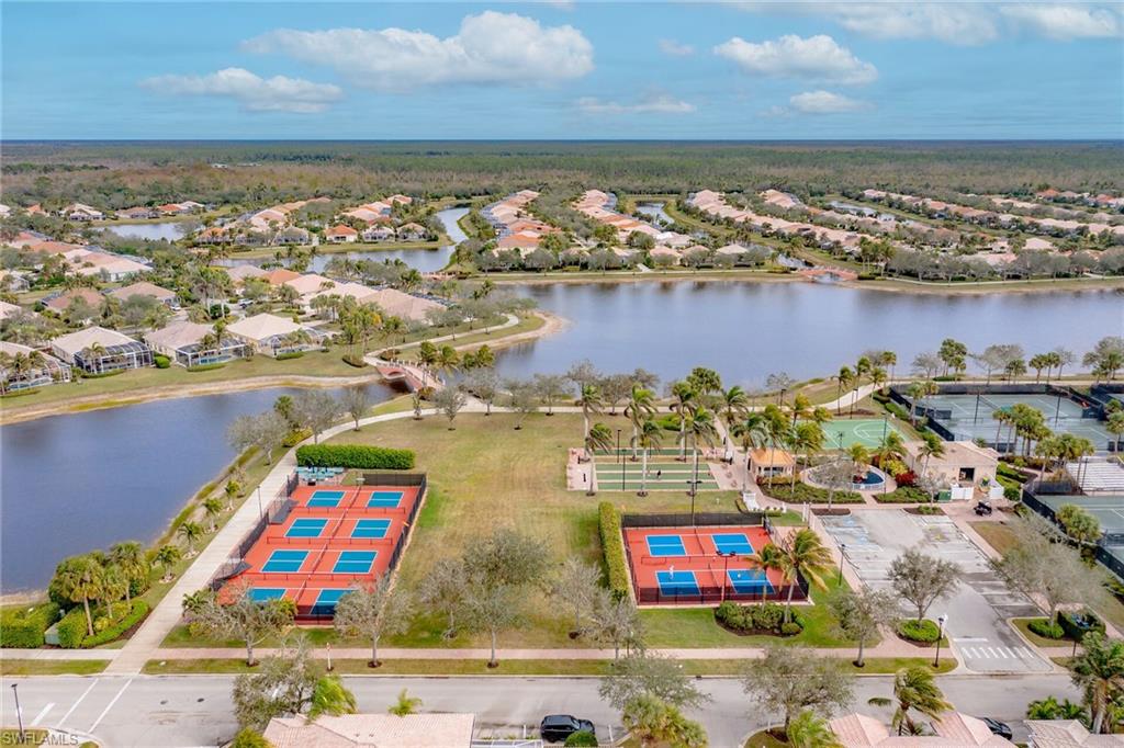 VERONA WALK - Residential