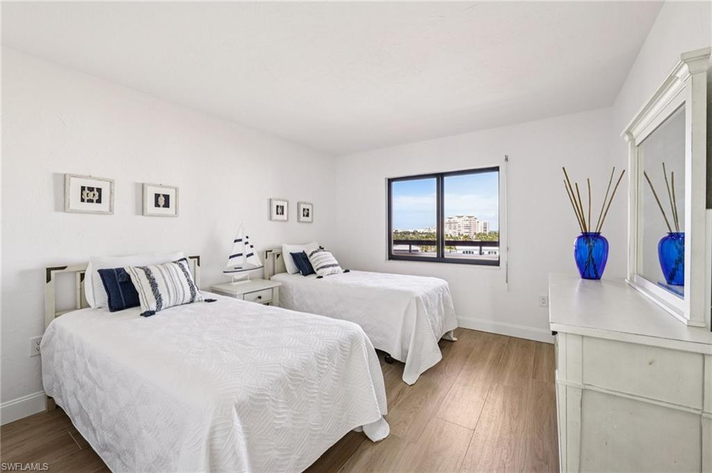 ISLANDS END CONDO - Residential