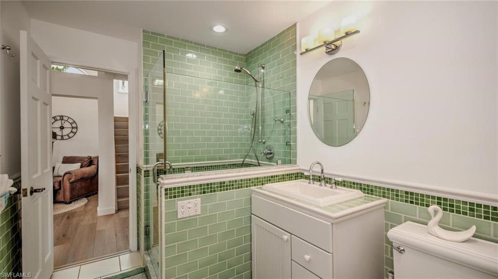 CORNWALLIS - Residential Lease