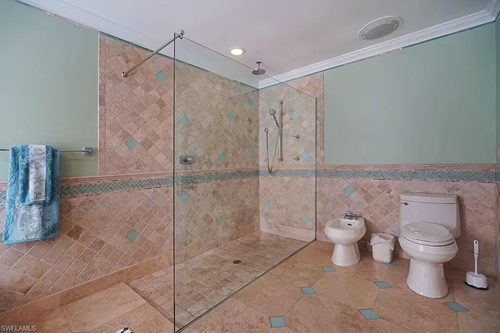 CORNWALLIS - Residential Lease