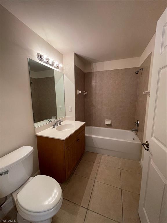 ISLES OF PORTO VISTA - Residential Lease