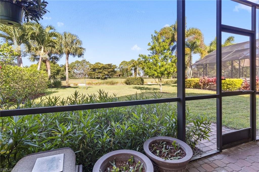 SATURNIA LAKES - Residential