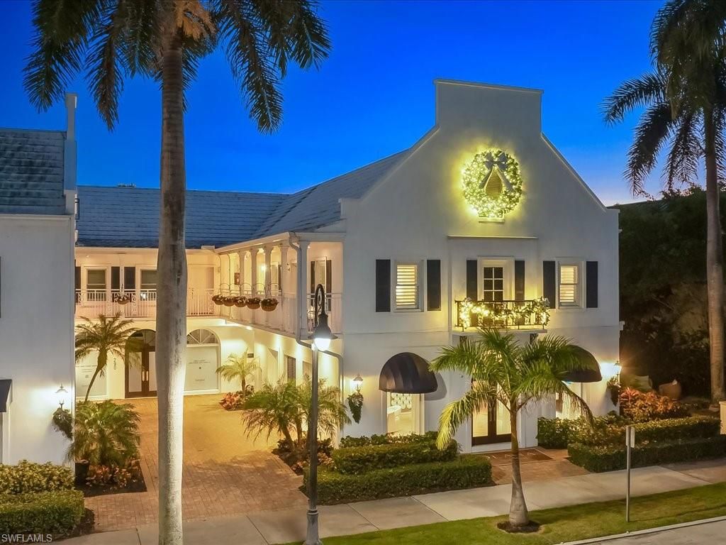 Photo of 292 14th AVE S #F, NAPLES, FL 34102 (MLS # 225081951)