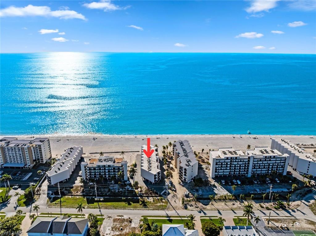 DOLPHIN WAY - Residential