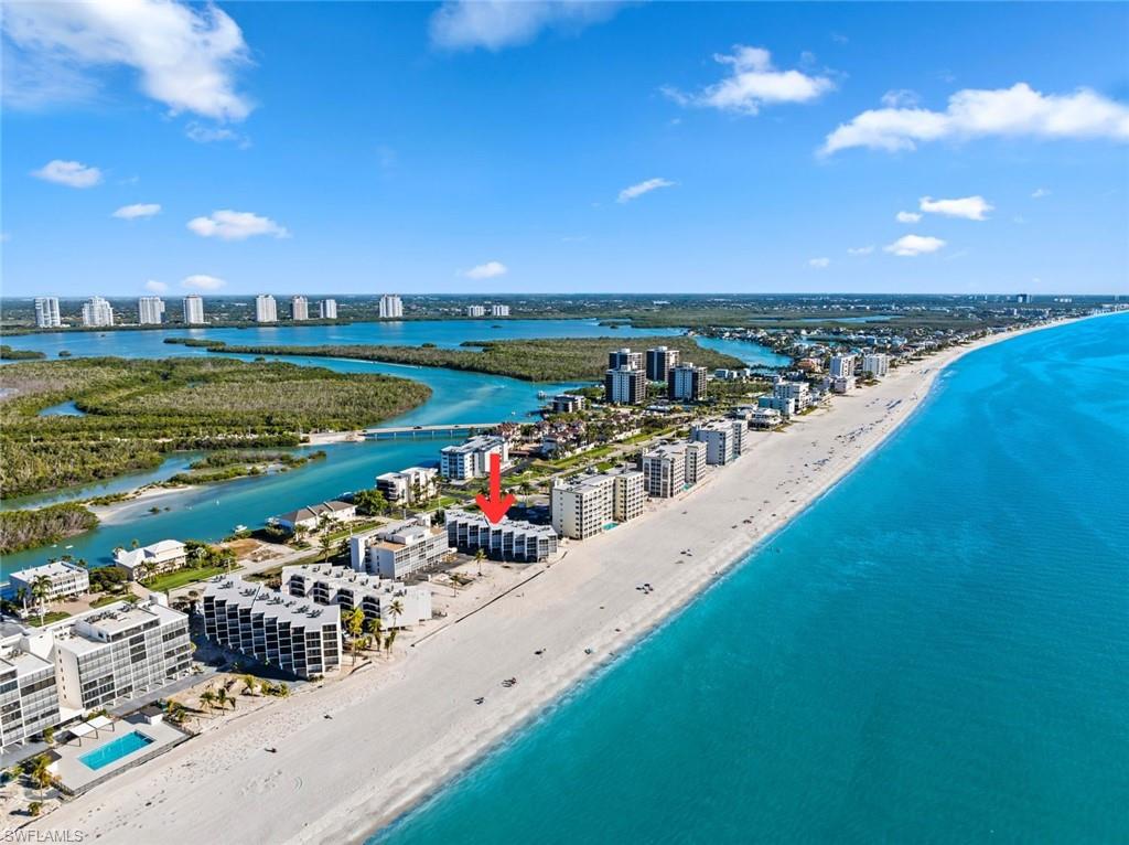 DOLPHIN WAY - Residential