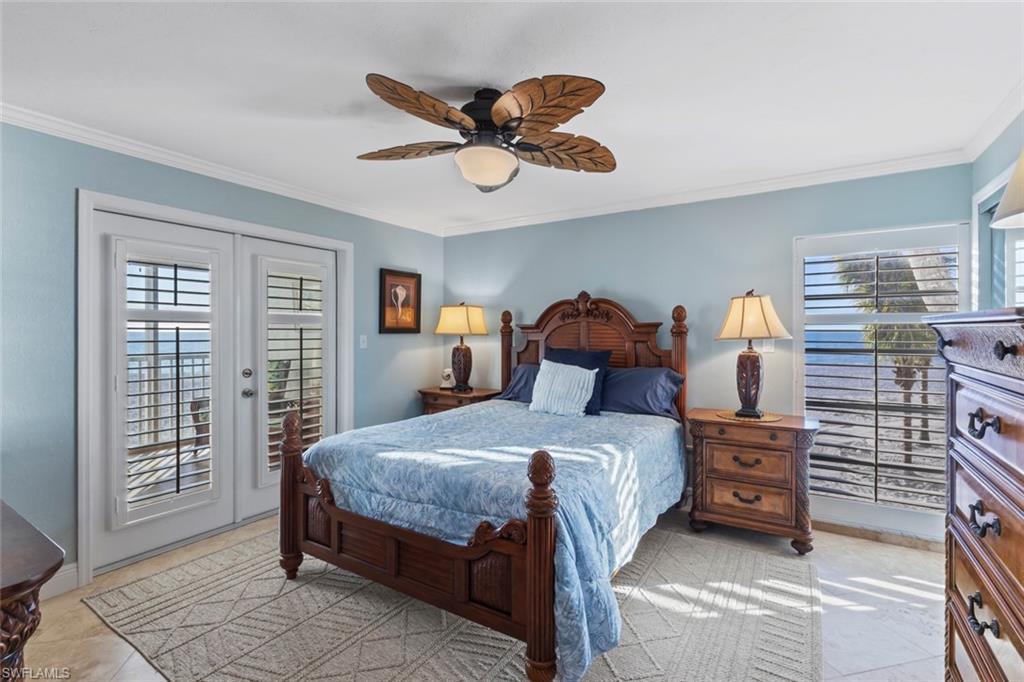 DOLPHIN WAY - Residential