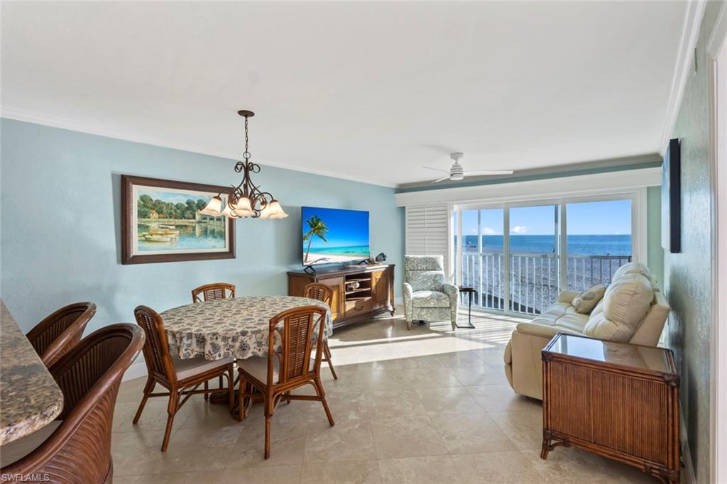 DOLPHIN WAY - Residential