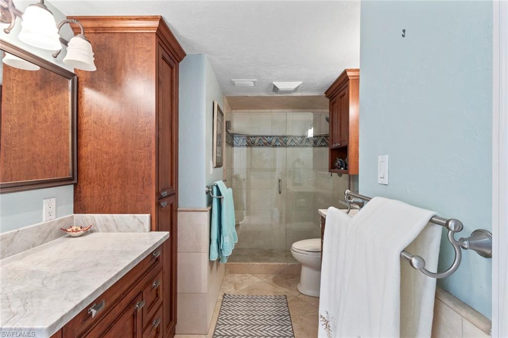 DOLPHIN WAY - Residential