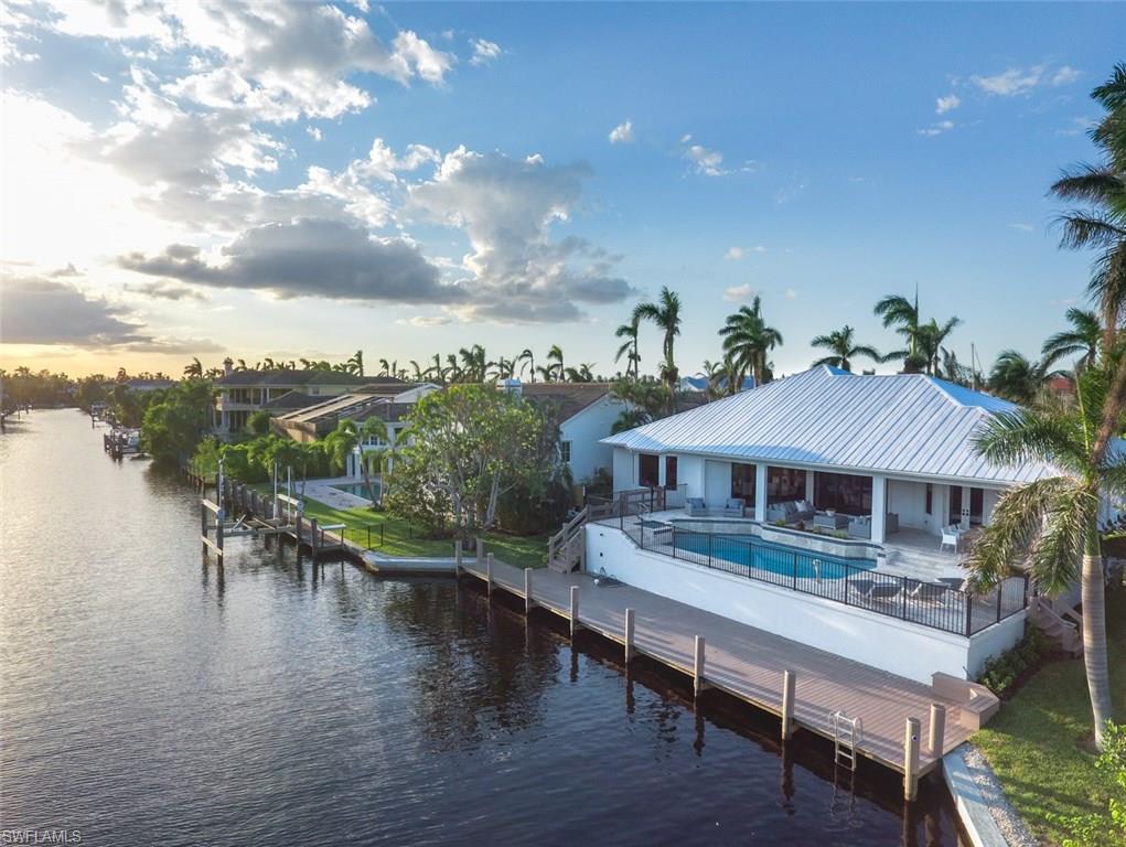 AQUALANE SHORES - Residential