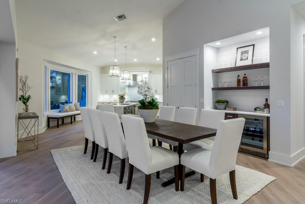 AQUALANE SHORES - Residential