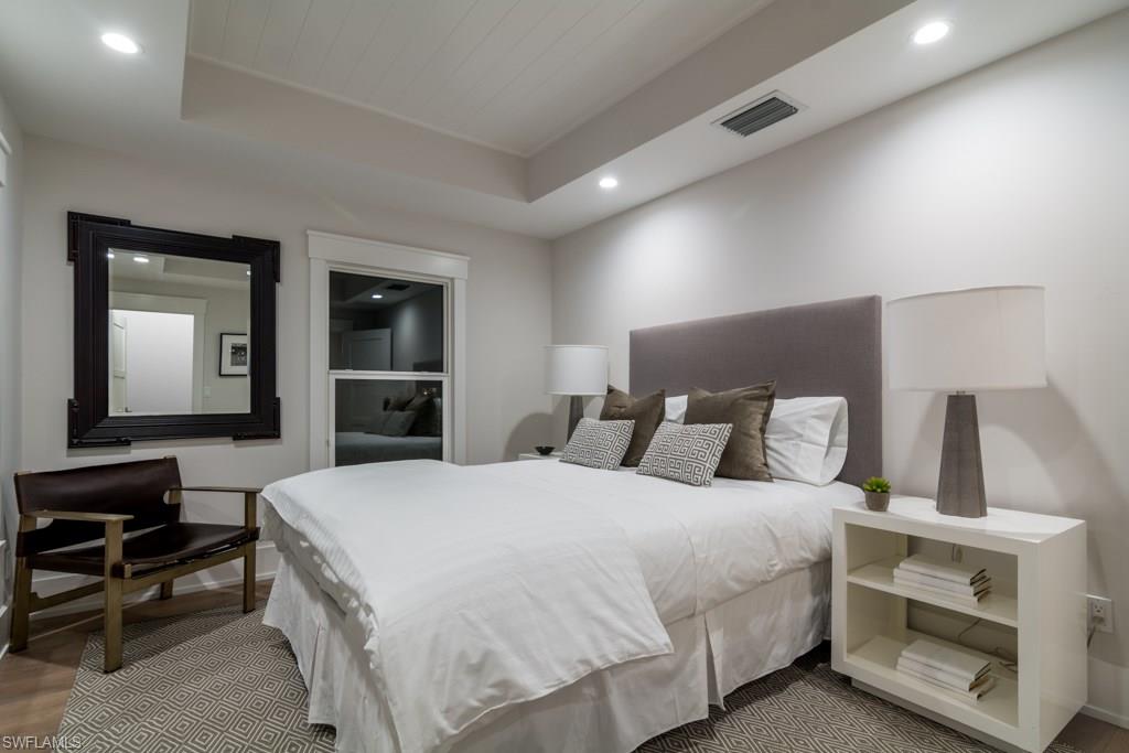 AQUALANE SHORES - Residential