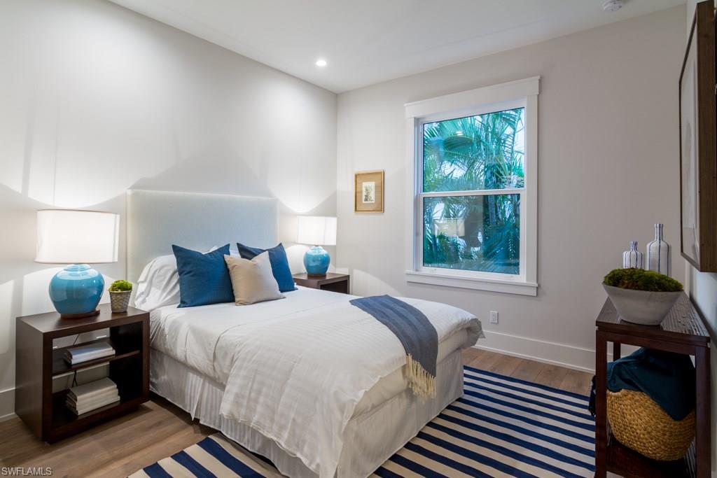 AQUALANE SHORES - Residential