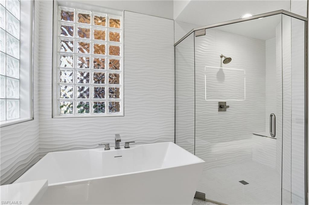 TIERRA LAGO - Residential