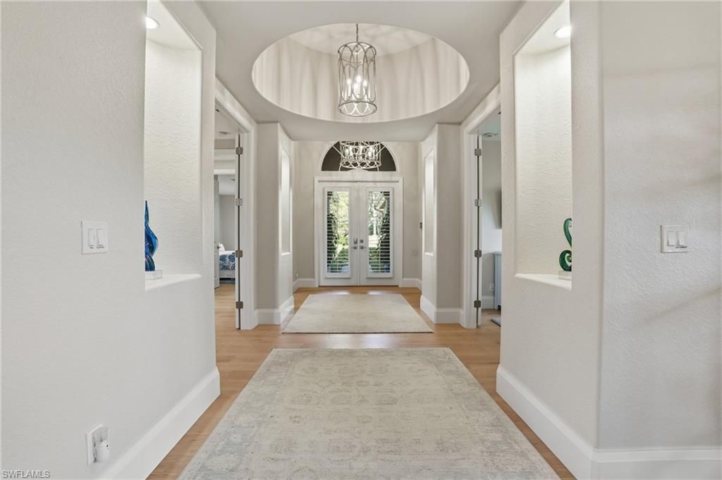 Photo of 918 Tierra Lago WAY, NAPLES, FL 34119 (MLS # 226008106)