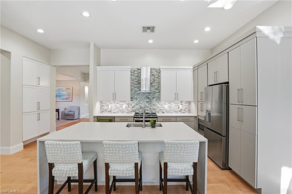 TIERRA LAGO - Residential