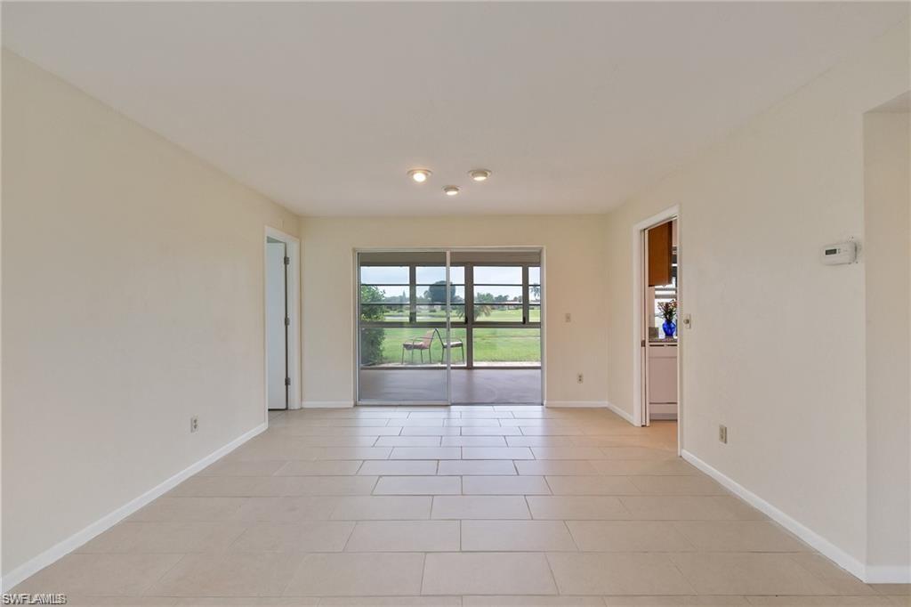 LAKEWOOD VILLAS - Residential